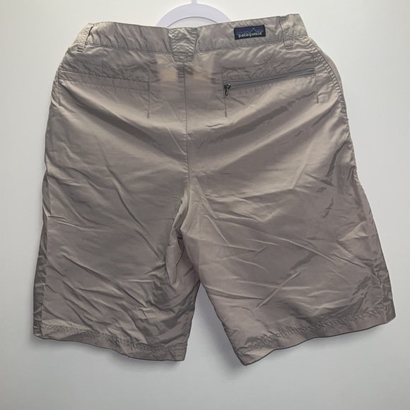 Mens Patagonia Hybrid Short - Picture 2 of 4